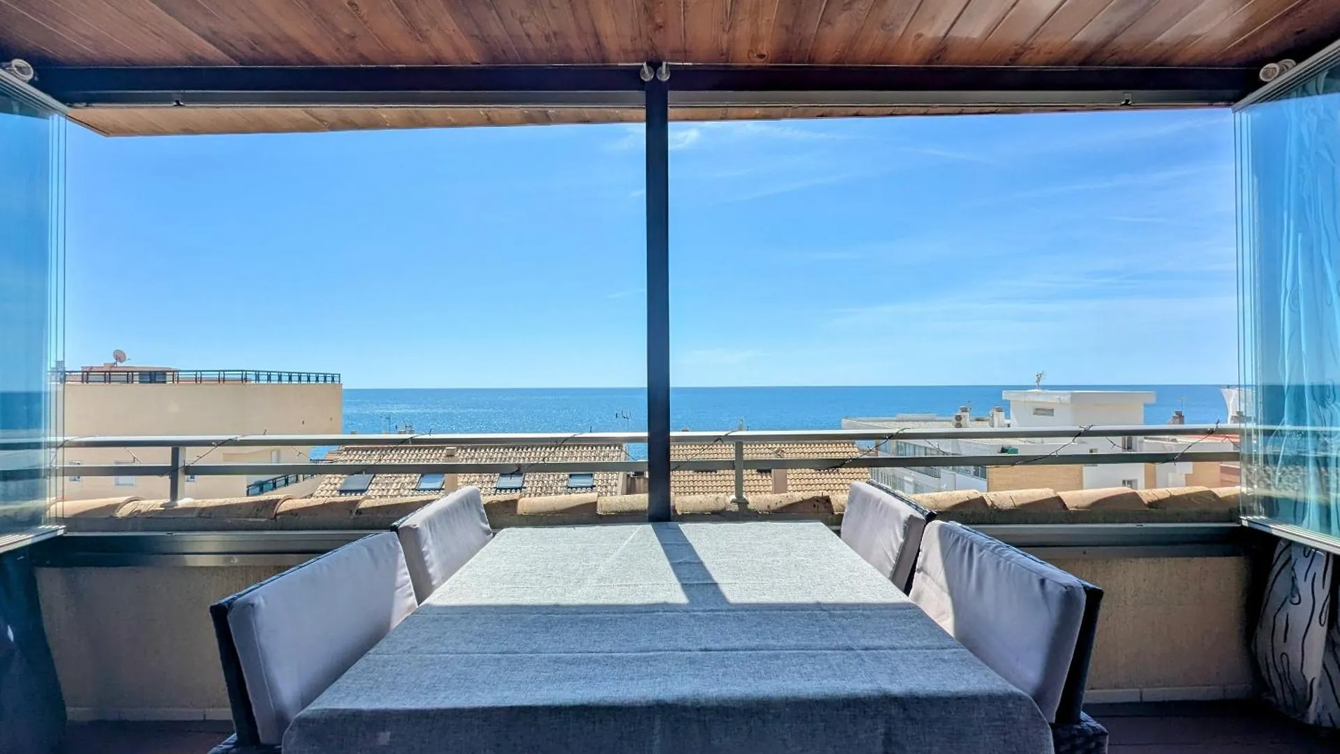 Modern Penthouse Apartment - 1 Min From The Beach Fuengirola