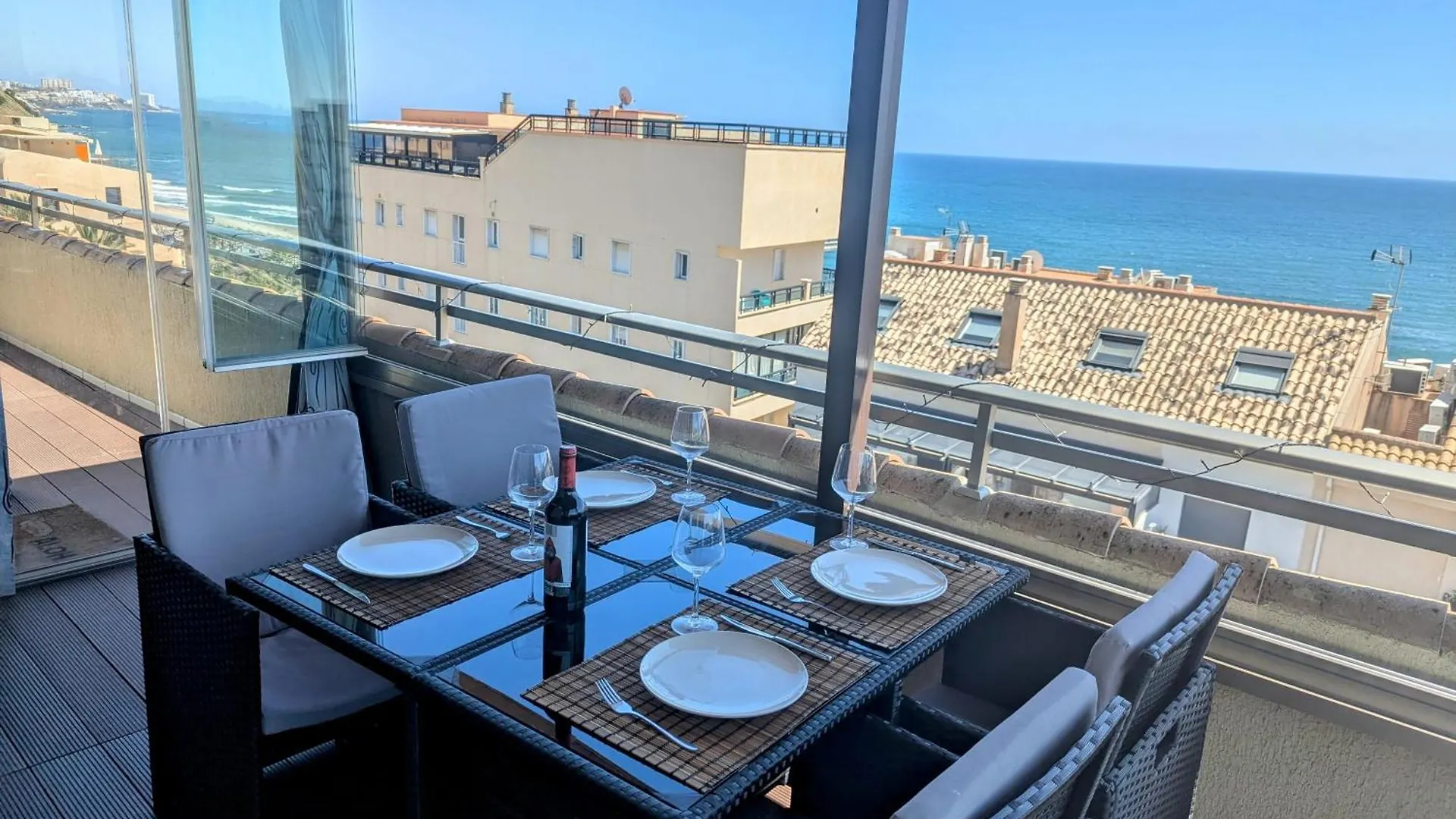 Modern Penthouse Apartment - 1 Min From The Beach Fuengirola España